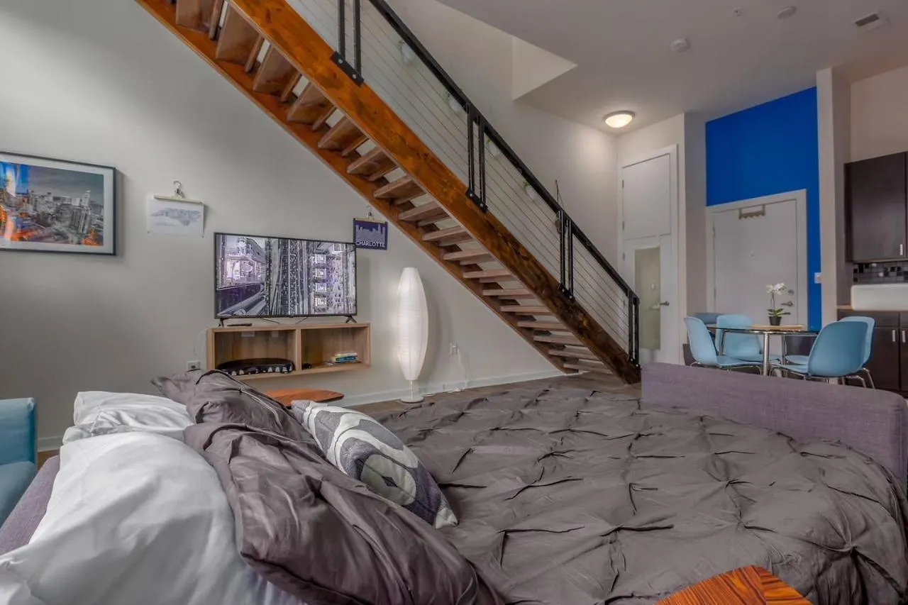 Trifecta 10 Min Walk To Epicentre Superhost Apartment Charlotte